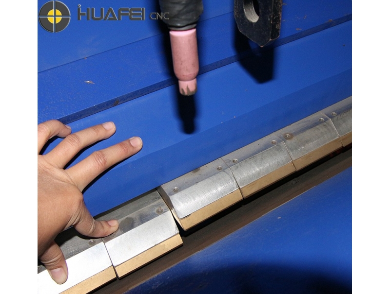 歡迎阿曼客戶到我公司驗收設備！