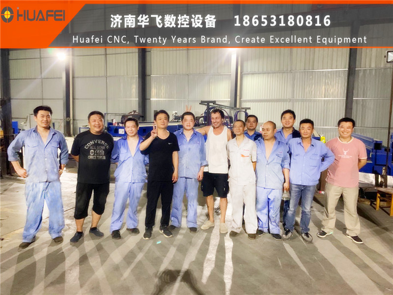 華飛又一次突破了自我,俄羅斯設備裝箱發貨(圖4) 1-200411152541218.jpg